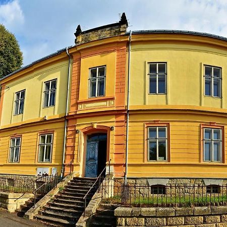 Hotel Stara Skola Mezná Eksteriør billede