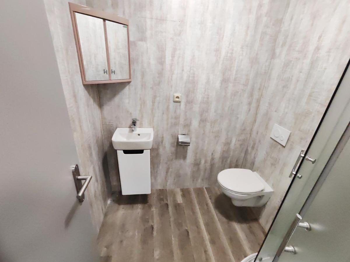 Hotel Stara Skola Mezná Eksteriør billede